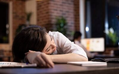 Obiceiuri zilnice care îți epuizează energia